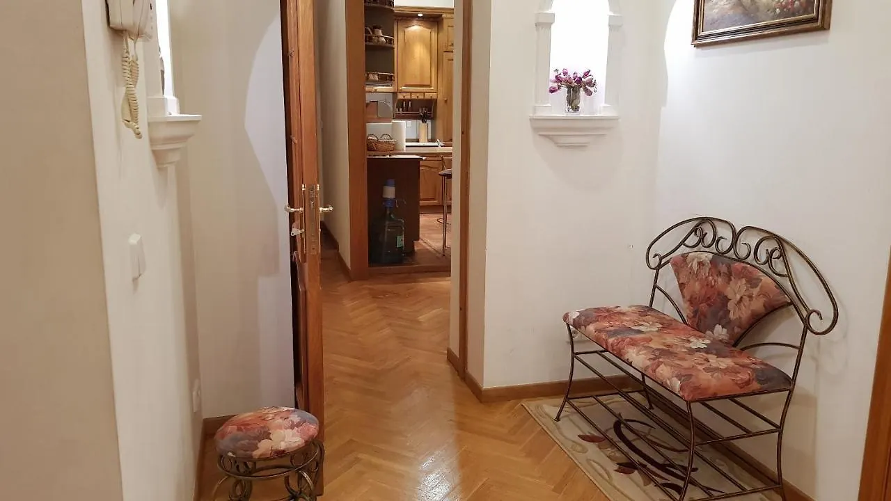 Vip Apartment In Passage Kiev 0*,